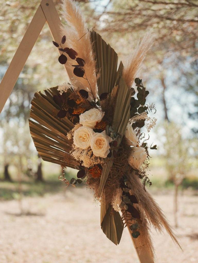 Bouquet de fleurs séchées pour un mariage à Béziers dans L'Hérault