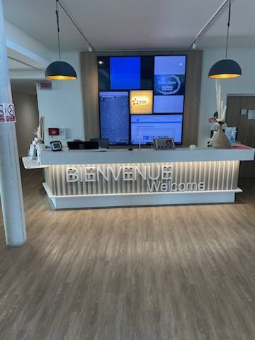 Décoration florale pour un événement d'entreprise à Colombiers